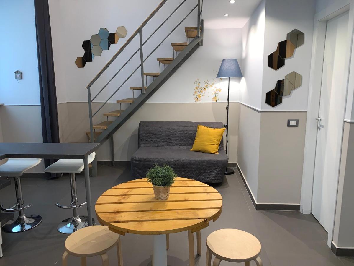 شقة Little Dream Residenza - Napoli المظهر الخارجي الصورة