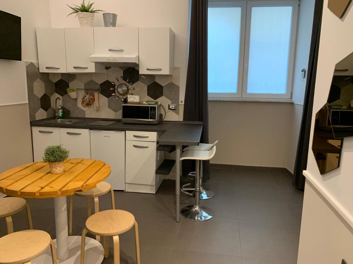 شقة Little Dream Residenza - Napoli المظهر الخارجي الصورة