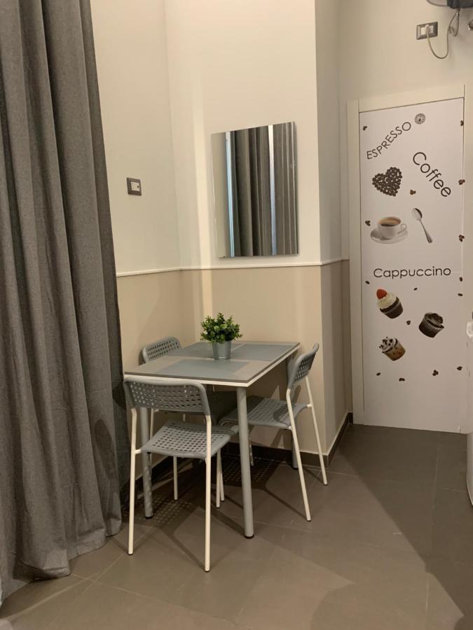 شقة Little Dream Residenza - Napoli المظهر الخارجي الصورة